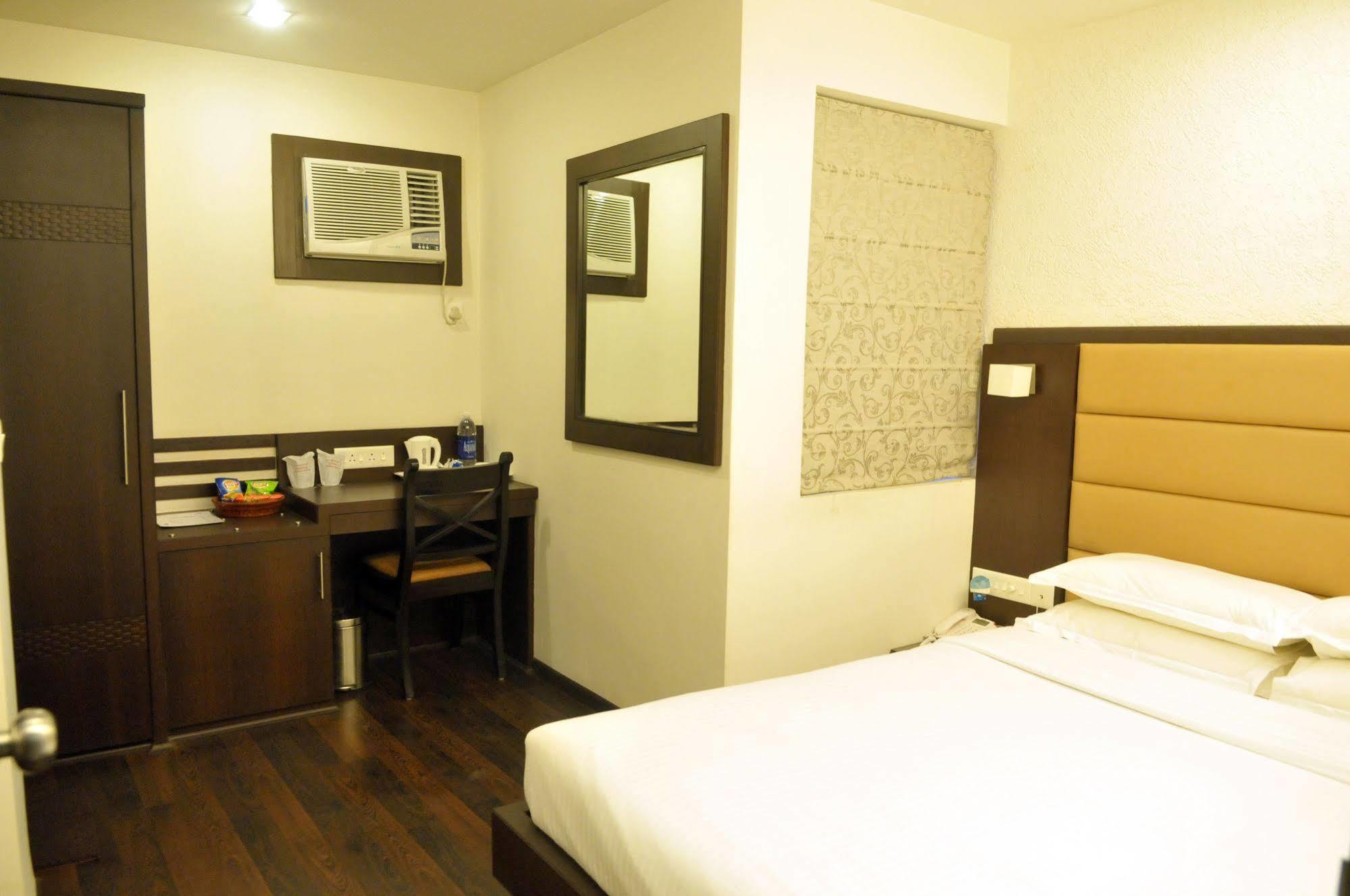 Treebo Trend Hotel Relax Inn Колката Екстер'єр фото